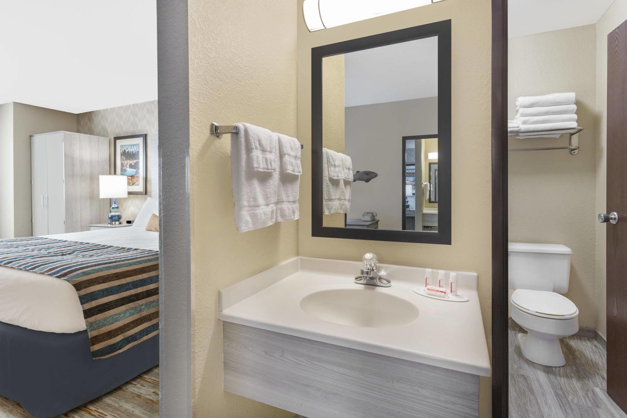 SilverStone Inn&Suites Spokane Valley Zewnętrze zdjęcie